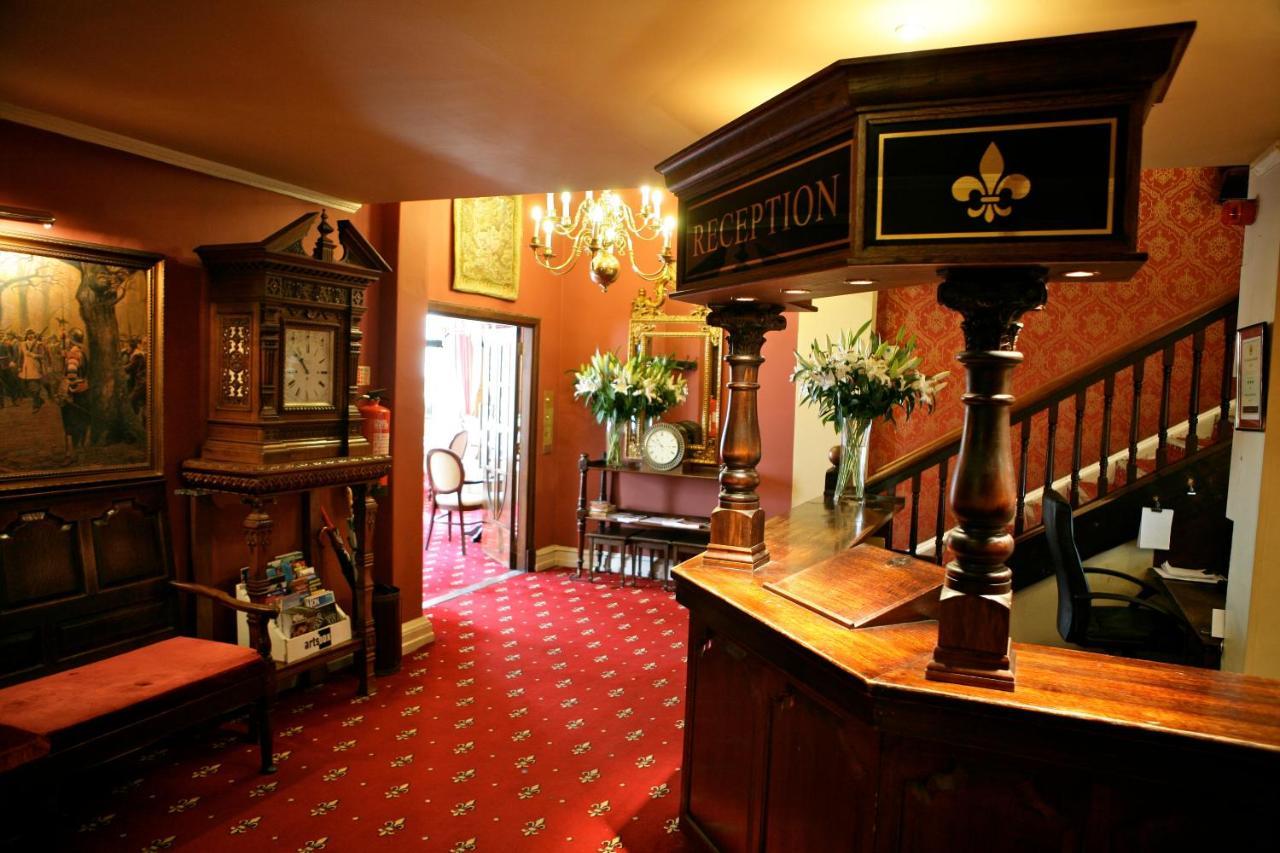 The Saracens Head Hotel Southwell  Exterior photo